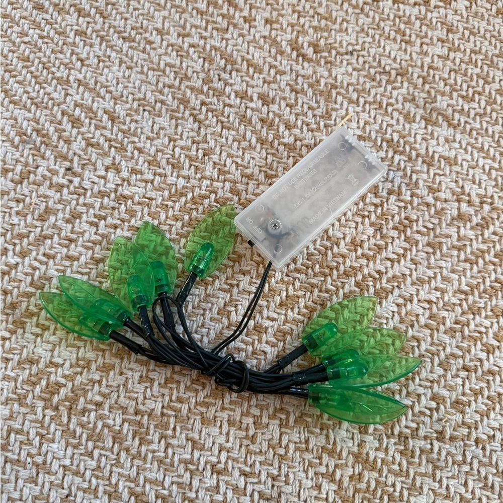 Green Leaf String Lights